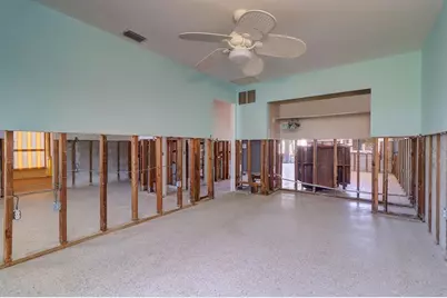 763 182nd Avenue E, Redington Shores, FL 33708 - Photo 19