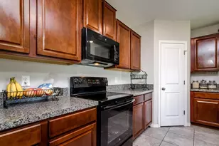 6534 Trent Creek Dr, Ruskin, FL 33573 - Photo 11