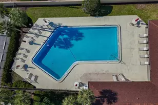 2685 Sabal Springs Cir, Clearwater, FL 33761 - Photo 27