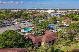 2685 Sabal Springs Cir, Clearwater, FL 33761 - Photo 33