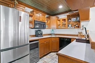 147 & 139 Edgewater Dr, Dunedin, FL 34698 - Photo 79