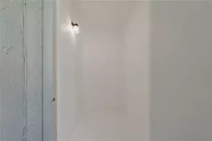 105 4th Ave NE, Saint Petersburg, FL 33701 - Photo 27