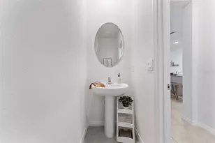 33105 Major Oak Dr, Wesley Chapel, FL 33545 - Photo 27