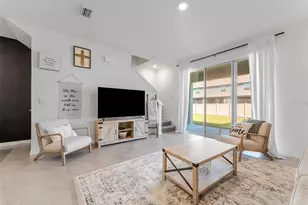 33105 Major Oak Dr, Wesley Chapel, FL 33545 - Photo 11