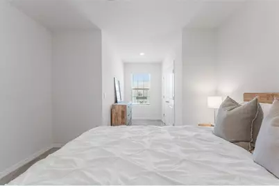 33105 Major Oak Drive, Wesley Chapel, FL 33545 - Photo 21