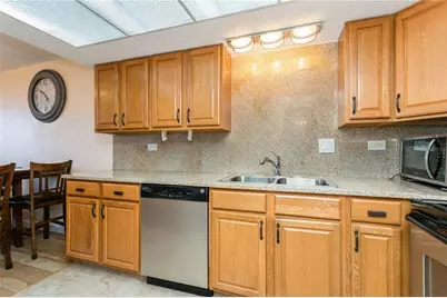 450 Treasure Island Causeway #505, Treasure Island, FL 33706 - Photo 9