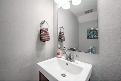 4768 Coquina Key Drive SE, Saint Petersburg, FL 33705 - Photo 15