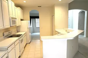 11752 Wayside Willow Ct, Hudson, FL 34667 - Photo 9