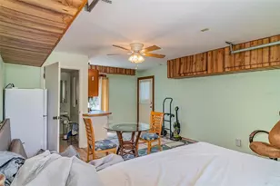 1305 Greenfield Cir, Venice, FL 34292 - Photo 29