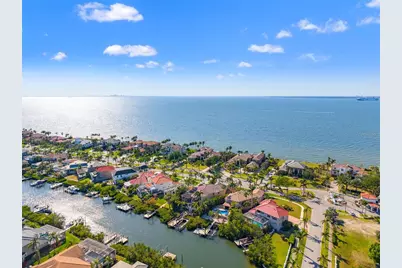 6315 Marbella Boulevard, Apollo Beach, FL 33572 - Photo 71