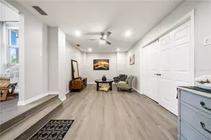 1661 Seabreeze Dr, Tarpon Springs, FL 34689 - Photo 49