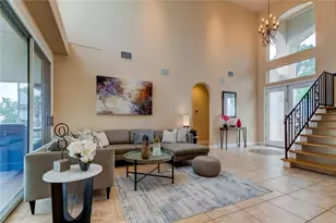 1661 Seabreeze Dr, Tarpon Springs, FL 34689 - Photo 9