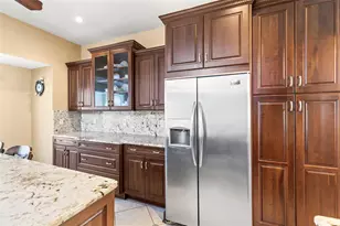 11503 Whispering Hollow Dr, Tampa, FL 33635 - Photo 15