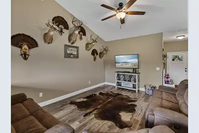 35657 Ashley Lane, Dade City, FL 33523 - Photo 17