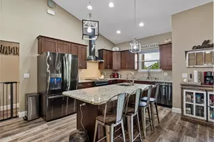 35657 Ashley Ln, Dade City, FL 33523 - Photo 21