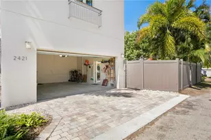 2421 Brevard Rd NE, Saint Petersburg, FL 33704 - Photo 29