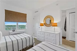 1325 Snell Isle Blvd NE, Saint Petersburg, FL 33704 - Photo 23