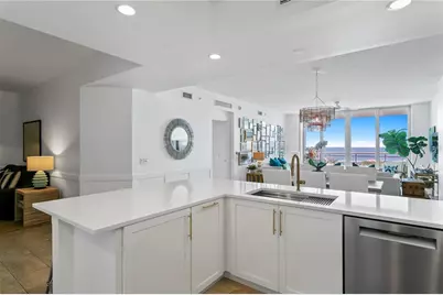 1325 Snell Isle Boulevard NE #911, Saint Petersburg, FL 33704 - Photo 7