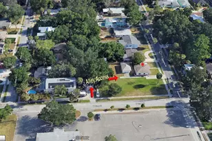 318 Banana St, Tarpon Springs, FL 34689 - Photo 25