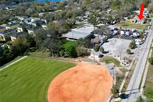 318 Banana St, Tarpon Springs, FL 34689 - Photo 33