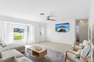 1390 S Hillcrest Ave, Clearwater, FL 33756 - Photo 7