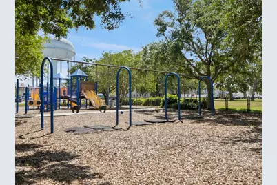 1390 S Hillcrest Avenue, Clearwater, FL 33756 - Photo 45