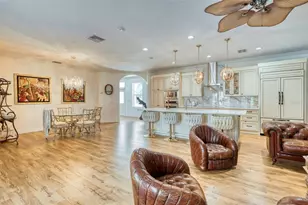 13483 Heritage Way, Sarasota, FL 34240 - Photo 11