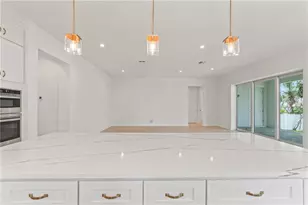 4307 Renellie Dr S, Tampa, FL 33611 - Photo 19