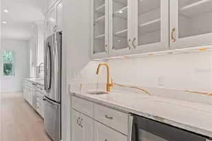 4307 Renellie Dr S, Tampa, FL 33611 - Photo 11