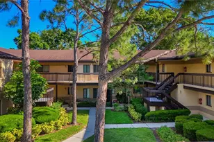 2693 Sabal Springs Cir, Clearwater, FL 33761 - Photo 3