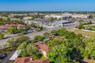 2693 Sabal Springs Cir, Clearwater, FL 33761 - Photo 23