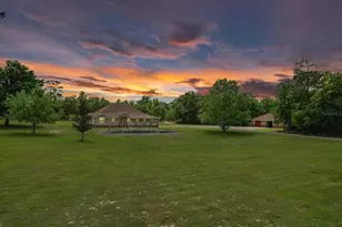 6854 W Sentinel Post Path, Beverly Hills, FL 34465 - Photo 1