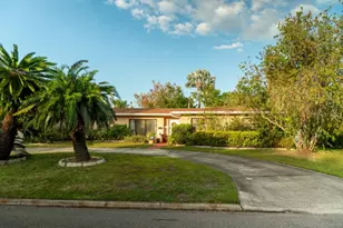 631 Luzon Ave, Tampa, FL 33606 - Photo 1