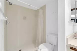 4450 Gulf Blvd, Saint Pete Beach, FL 33706 - Photo 21