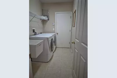 30434 Colehaven Court, Wesley Chapel, FL 33543 - Photo 23