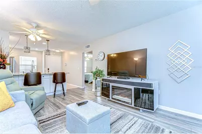 13870 Oakwood Lane #13870, Seminole, FL 33776 - Photo 9