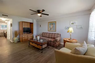 1950 59th Ave N, Saint Petersburg, FL 33714 - Photo 7