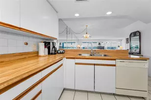 19925 Gulf Blvd, Indian Shores, FL 33785 - Photo 17