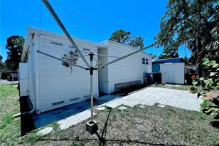 7803 46th Ave N, Saint Petersburg, FL 33709 - Photo 41