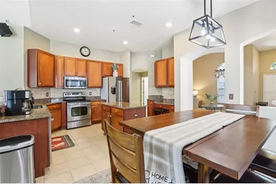 5119 Whispering Leaf Trail, Valrico, FL 33596 - Photo 5