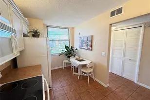 7700 Sun Island Dr S, South Pasadena, FL 33707 - Photo 21