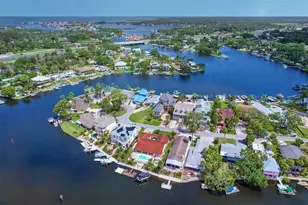 5449 Manatee Point Dr, New Port Richey, FL 34652 - Photo 37