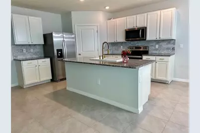 1703 Johnson Pointe Drive, Plant City, FL 33566 - Photo 5