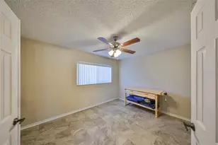 2004 Berry Roberts Dr, Sun City Center, FL 33573 - Photo 23