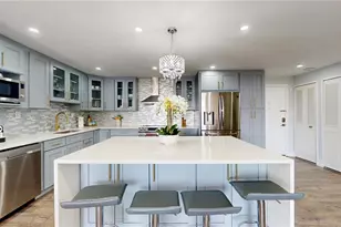 400 Island Way, Clearwater Beach, FL 33767 - Photo 13