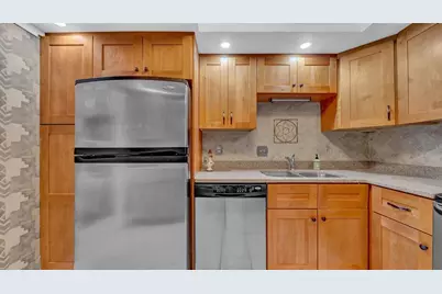 17400 Gulf Boulevard #J7, Redington Shores, FL 33708 - Photo 17