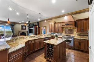 107 Athenian Way, Tarpon Springs, FL 34689 - Photo 9