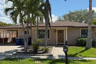 833 Lantana Ave, Clearwater Beach, FL 33767 - Photo 1