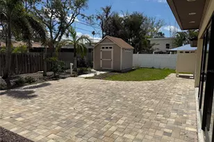 833 Lantana Ave, Clearwater Beach, FL 33767 - Photo 7
