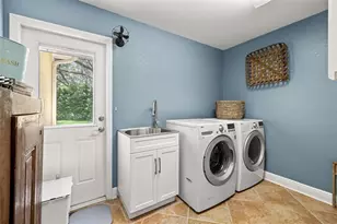 5902 Audubon Manor Blvd, Lithia, FL 33547 - Photo 41